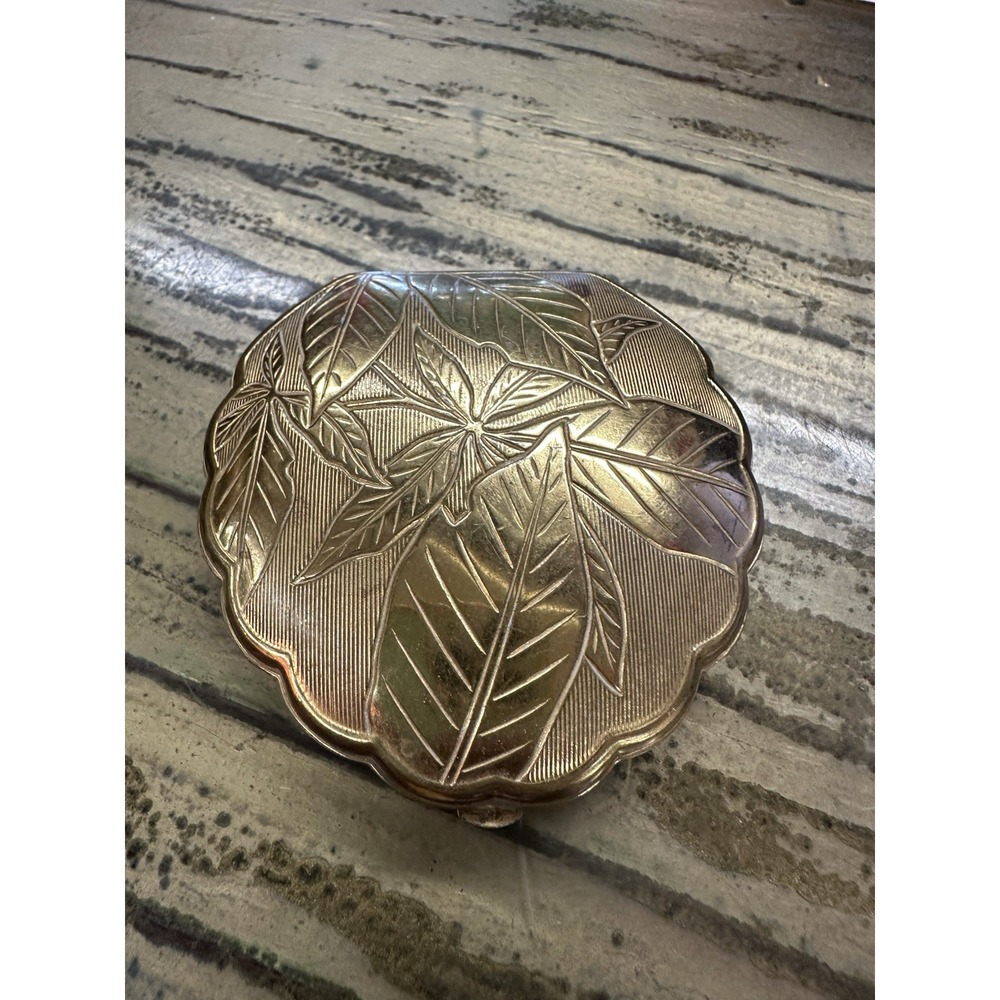 Vintage American Beauty Powder Compact Elgin 1940's -1950's